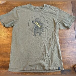 prAna Bear Hug Squeeze Journeyman Fish T-Shirt Tee Green Olive Mens Medium M**